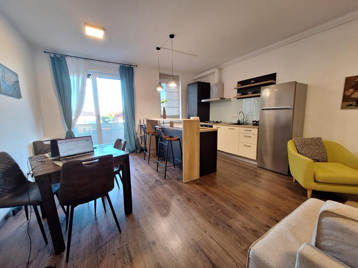 Mirvana Apartments Metheor Executive Suite تيميشورا المظهر الخارجي الصورة